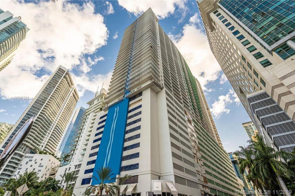 Luxury Penthouse Brickell 3 Bedrooms Free Parking マイアミ エクステリア 写真
