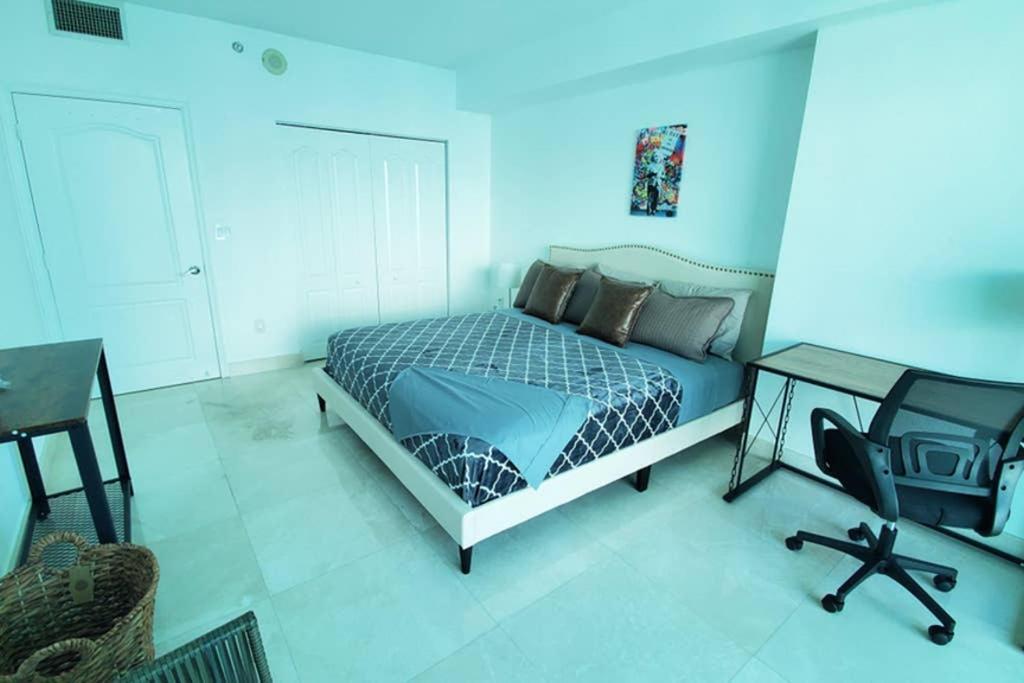 Luxury Penthouse Brickell 3 Bedrooms Free Parking マイアミ エクステリア 写真