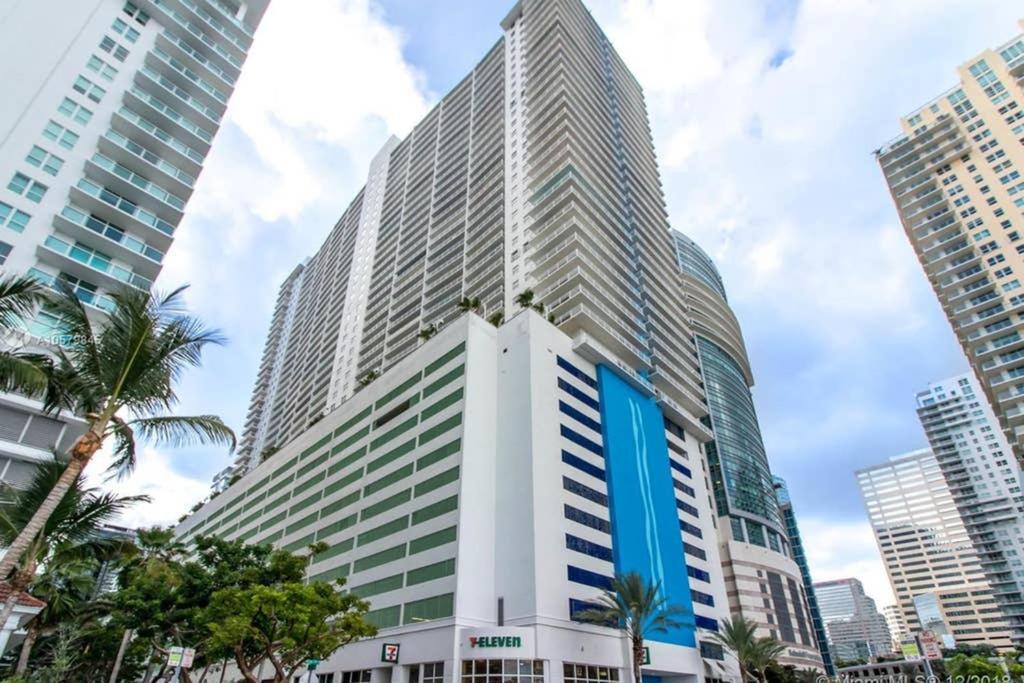Luxury Penthouse Brickell 3 Bedrooms Free Parking マイアミ エクステリア 写真