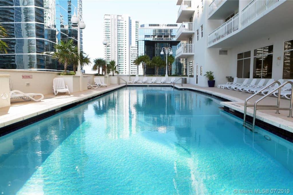 Luxury Penthouse Brickell 3 Bedrooms Free Parking マイアミ エクステリア 写真
