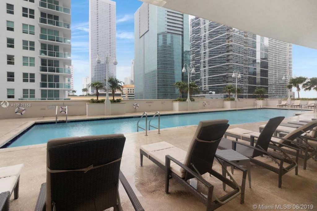Luxury Penthouse Brickell 3 Bedrooms Free Parking マイアミ エクステリア 写真