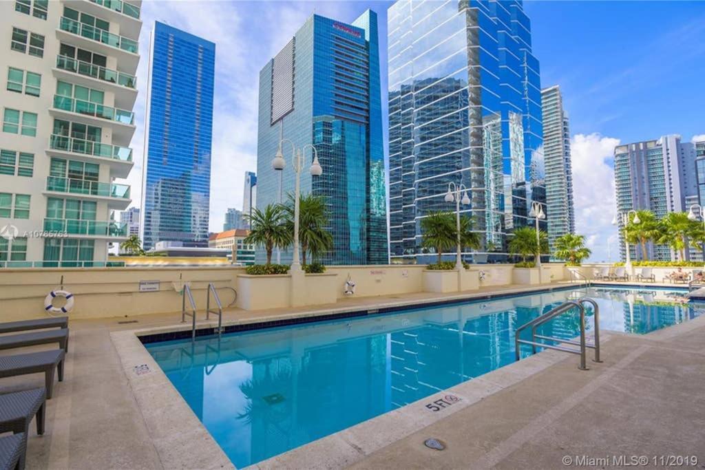 Luxury Penthouse Brickell 3 Bedrooms Free Parking マイアミ エクステリア 写真